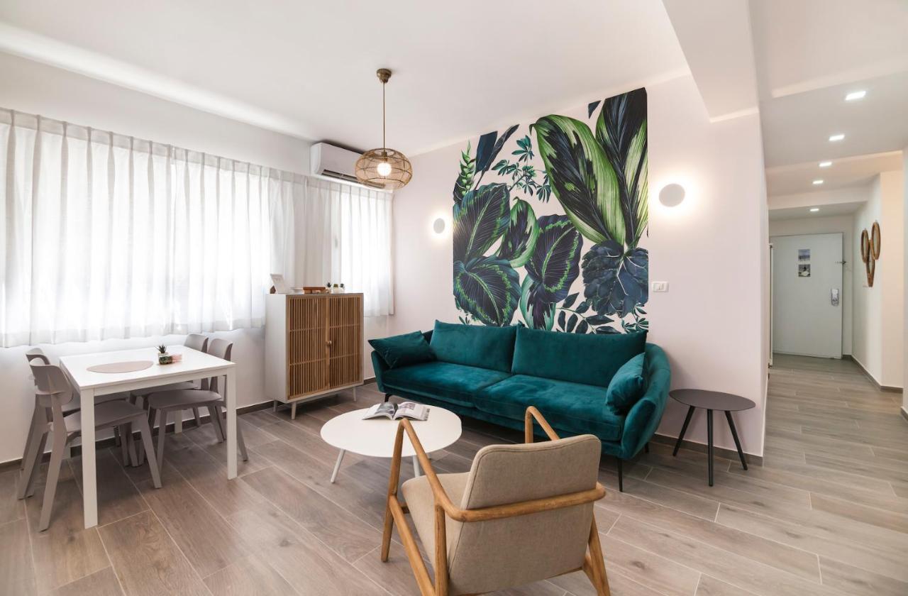 36 Geula - By Beach Apartments Tlv Тел Авив Екстериор снимка