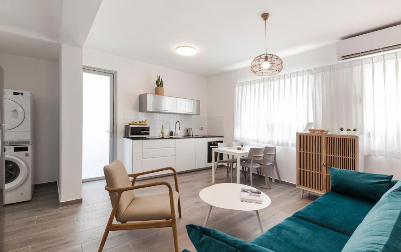 36 Geula - By Beach Apartments Tlv Тел Авив Екстериор снимка